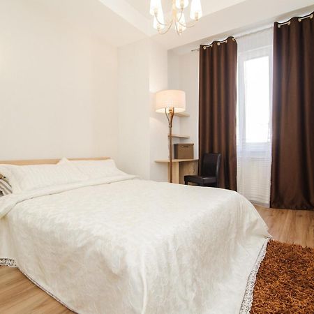 Extra Grand Lev Tolstoi Two Bedrooms Chişinǎu Buitenkant foto