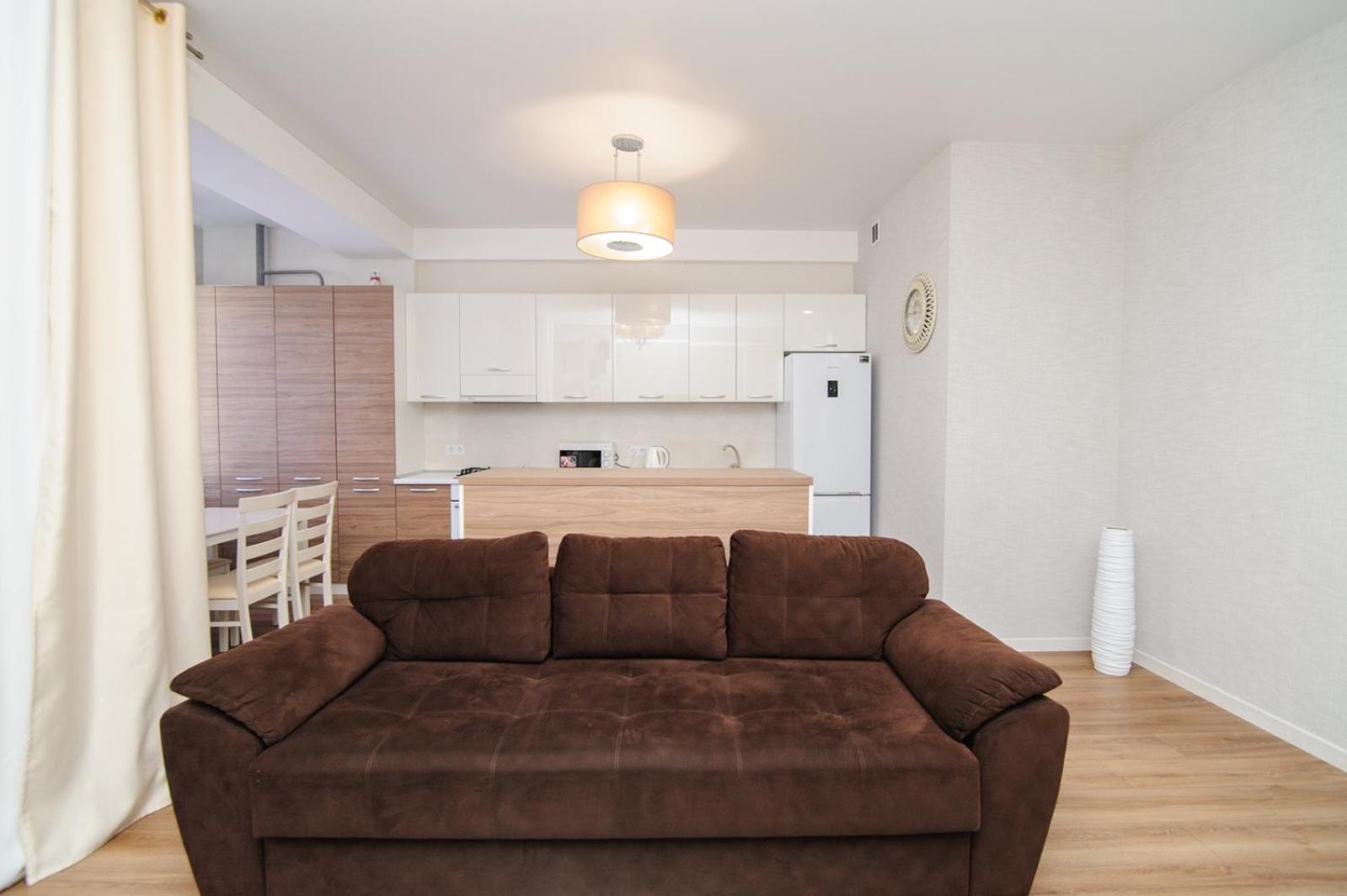 Extra Grand Lev Tolstoi Two Bedrooms Chişinǎu Buitenkant foto